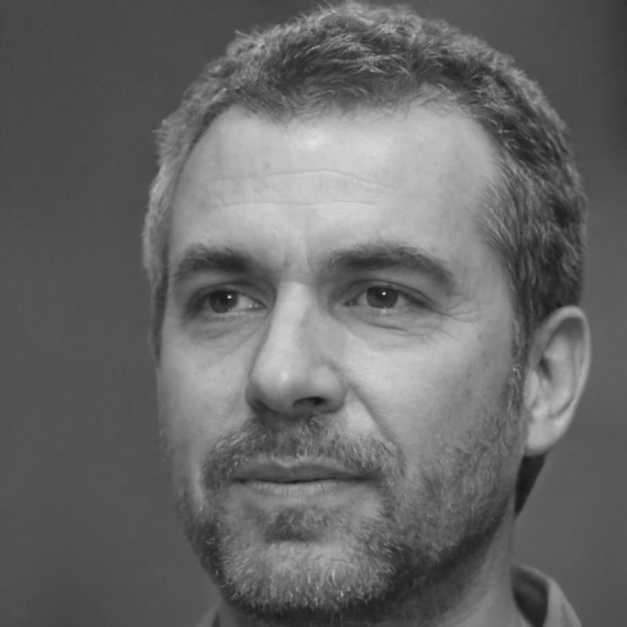 Retrato de Esteban Villalobos